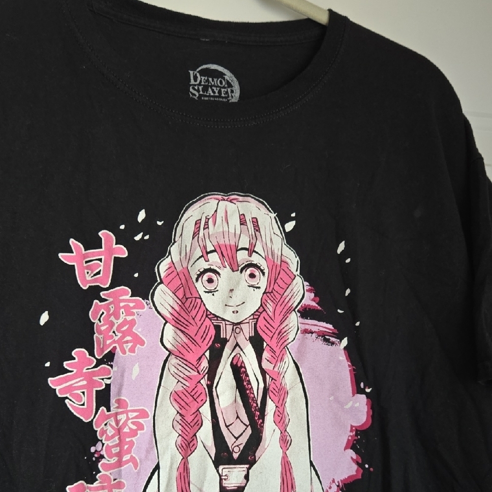 Demon Slayer Black Anime Graphic T-Shirt - Picture 2 of 3